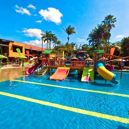 Hosteria D'Carlos Aqua Park Hotel Santo Domingo de los Colorados Ngoại thất bức ảnh