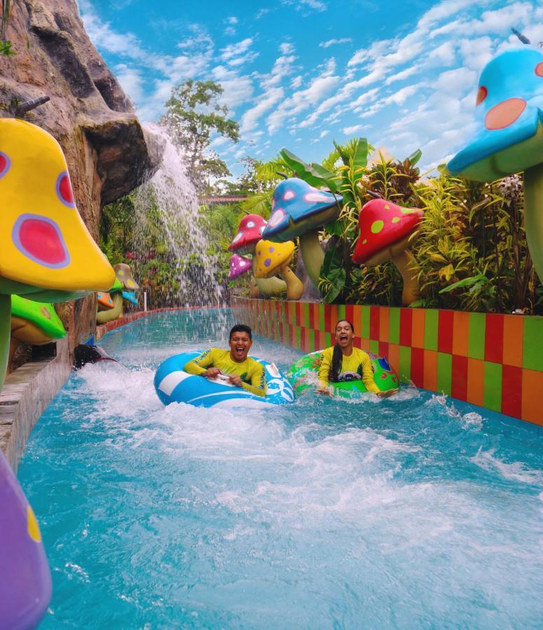 Hosteria D'Carlos Aqua Park Hotel Santo Domingo de los Colorados Ngoại thất bức ảnh